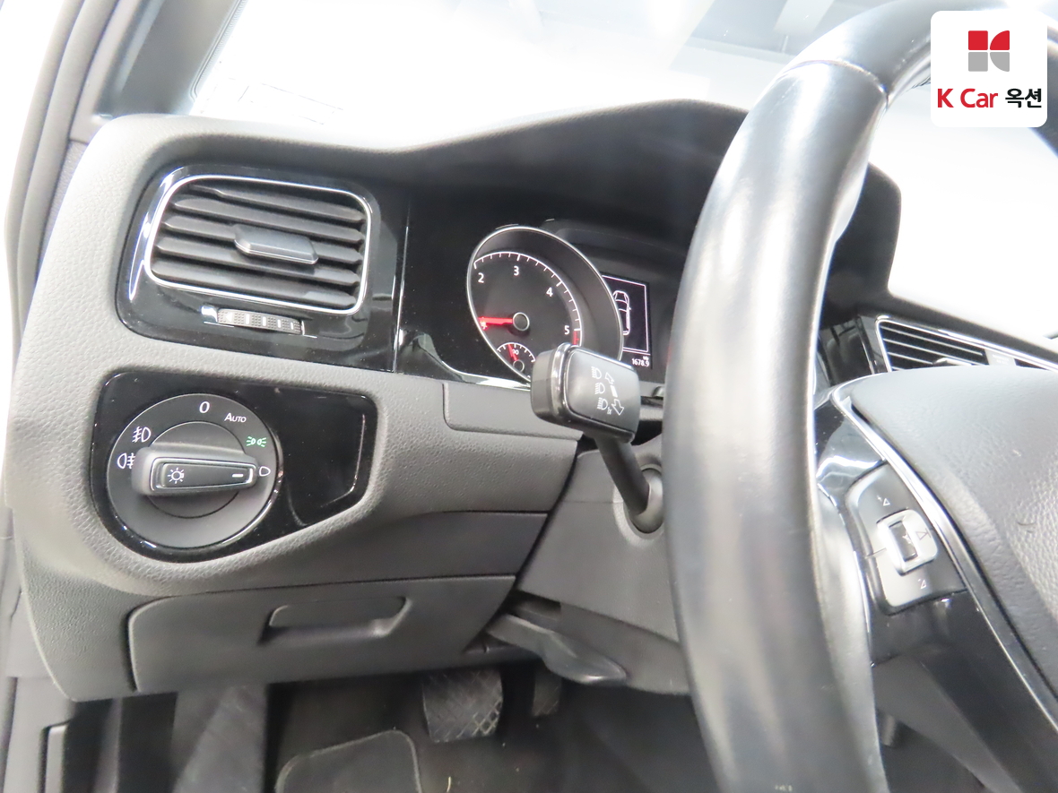 VOLKSWAGEN 골프 2015 - 이미지 9