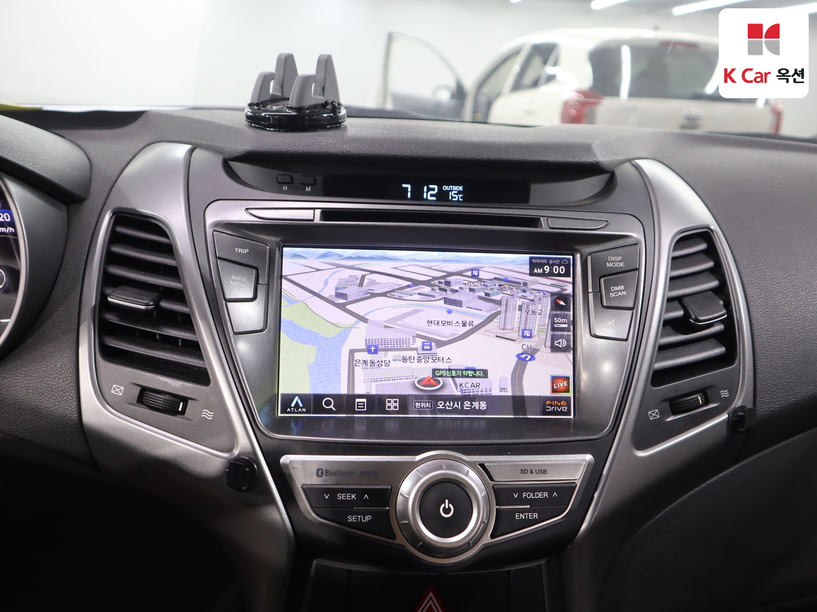 Hyundai Elantra 2014 - Image 14