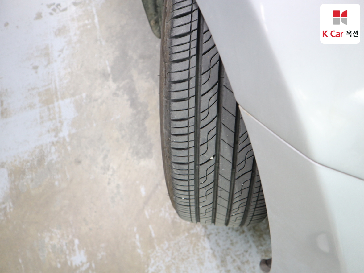 Hyundai Elantra 2014 - Image 29