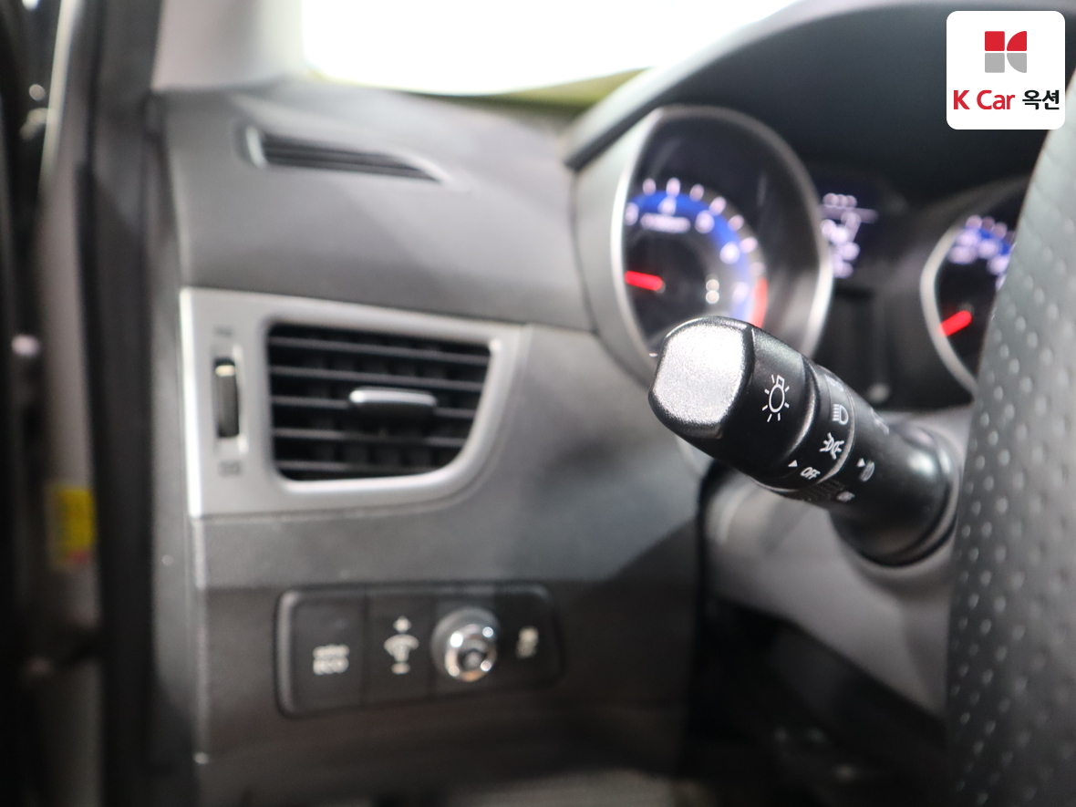 Hyundai Elantra 2014 - Image 9