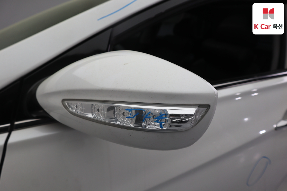 Hyundai Sonata - 45