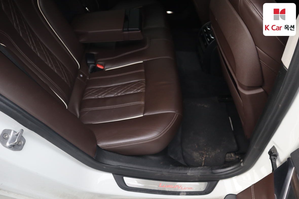 BMW 5 시리즈 - 32