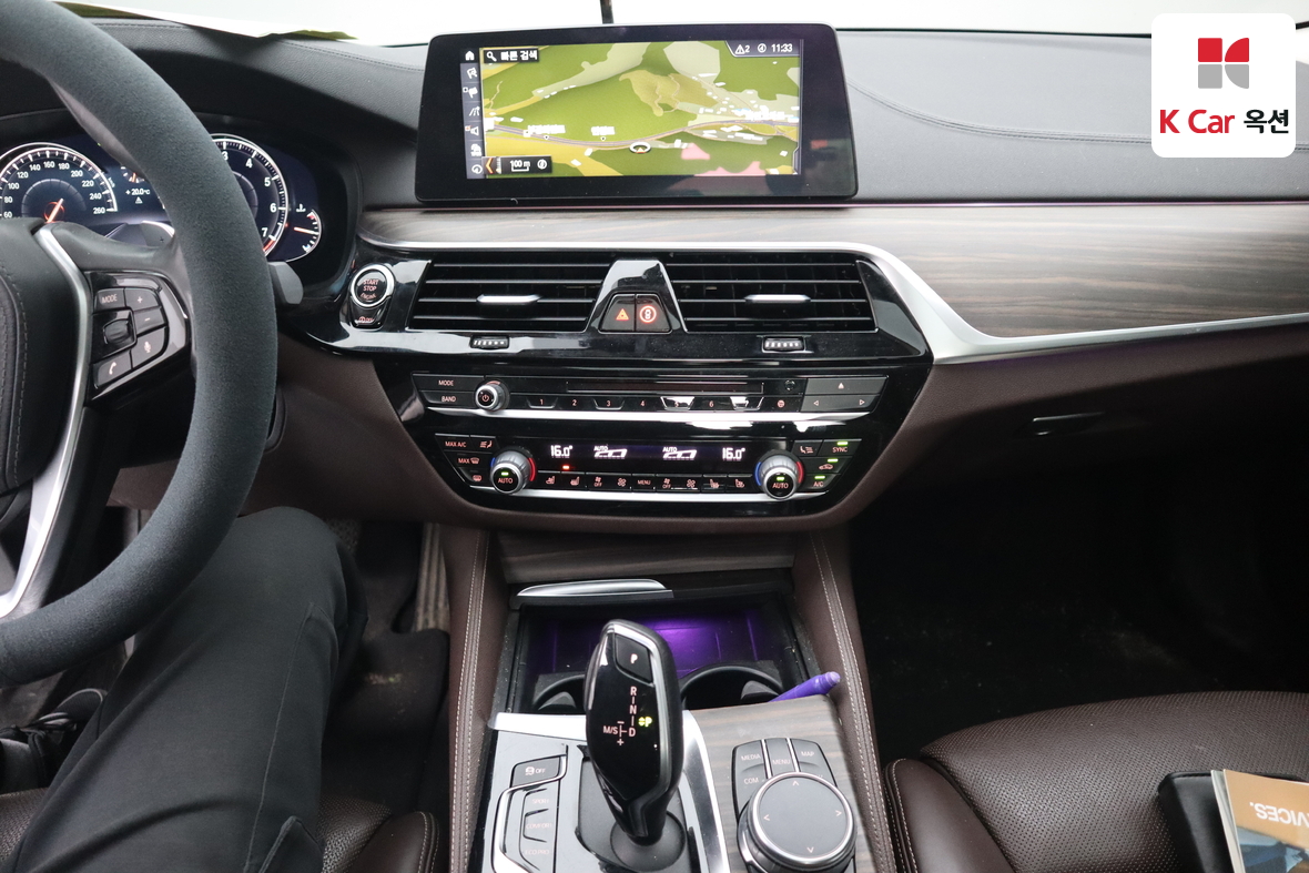 BMW 5 시리즈 - 6