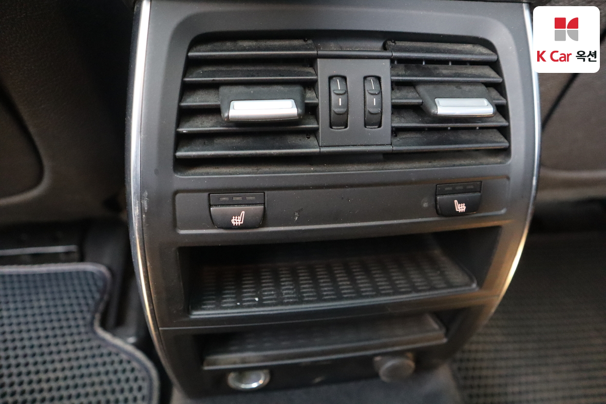 BMW 5 Series 2015 - Image 25