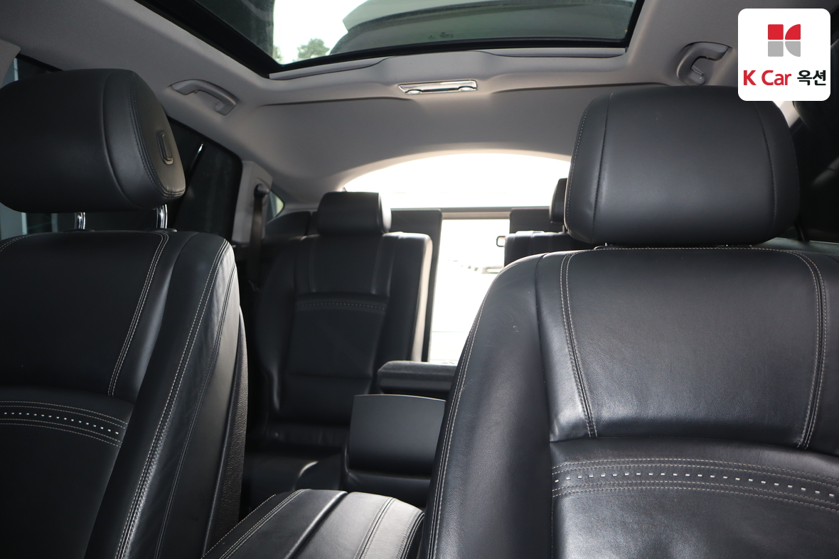 BMW 5 Series 2015 - Image 20