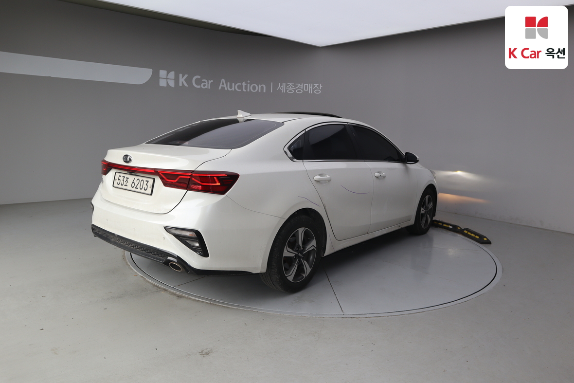 كيا K3 2019 - صورة 2