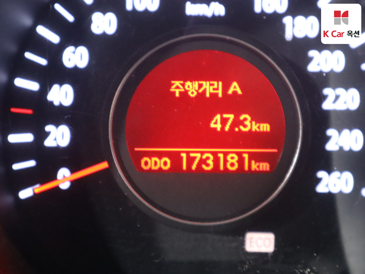 كيا K5 2011 - صورة 4