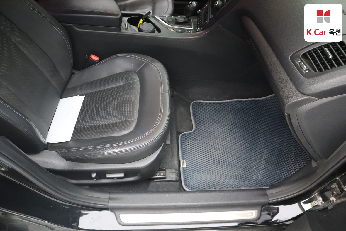 Kia K5 - 28