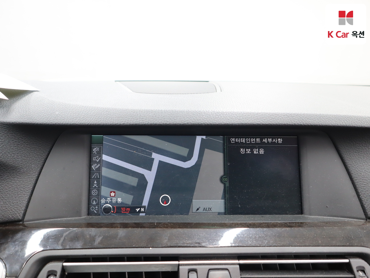 BMW 5 Series - 14