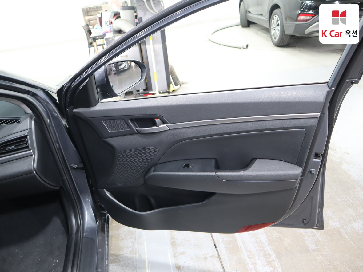 현대자동차 아반떼 2019 - 이미지 28