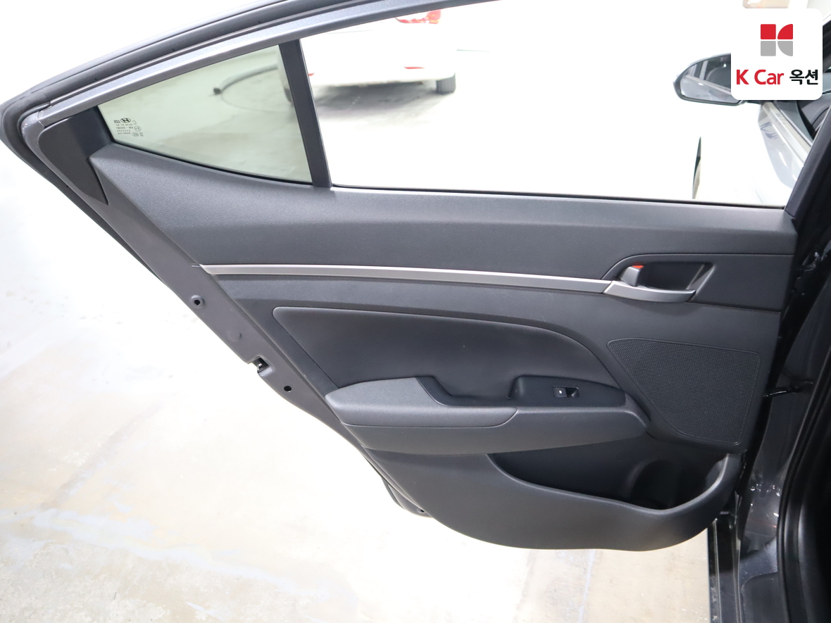 현대자동차 아반떼 2019 - 이미지 22