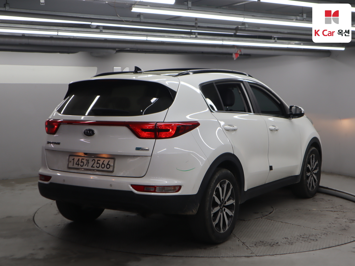 Kia Sportage - 2