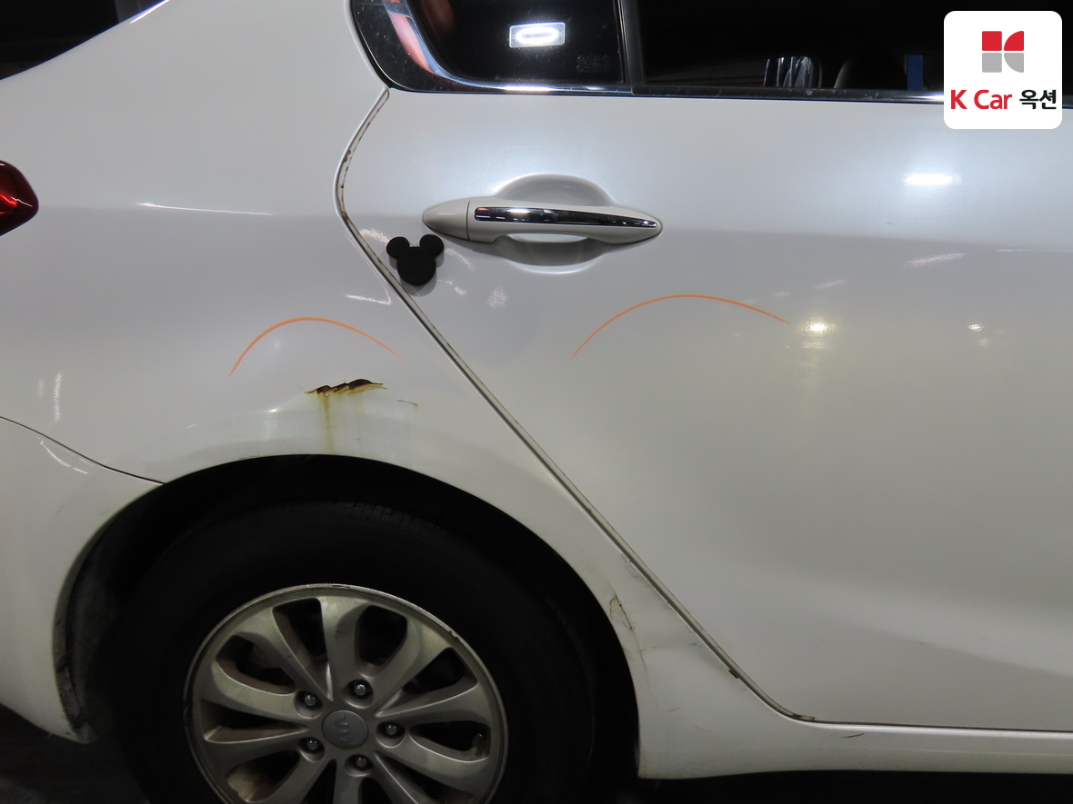 Kia K3 2014 - Image 39