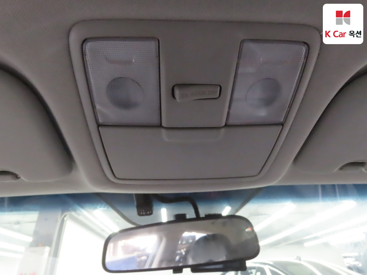 Kia K3 2014 - Image 12