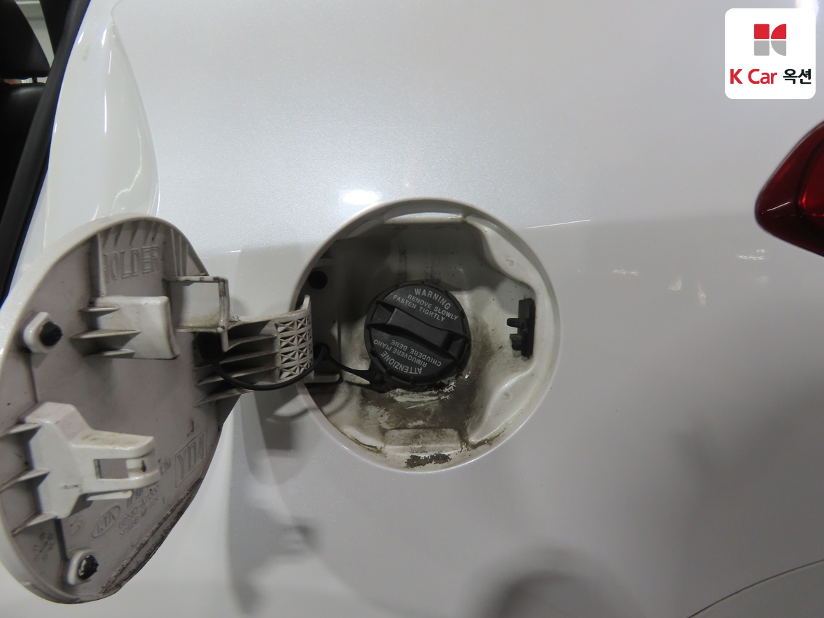 Kia K3 2014 - Image 25