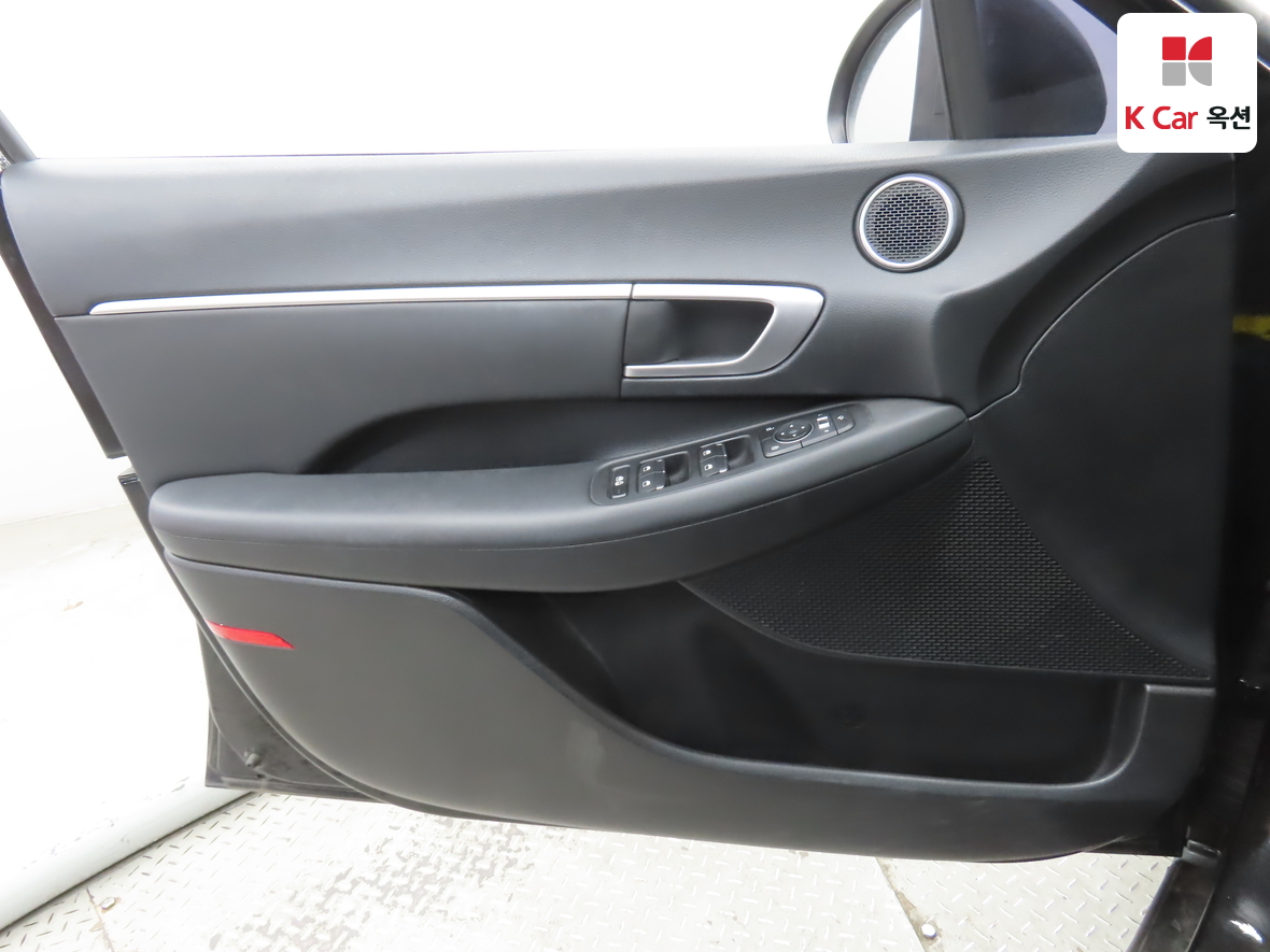 Hyundai Sonata 2020 - Image 8