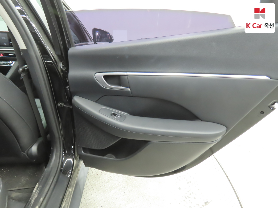 Hyundai Sonata 2020 - Image 25