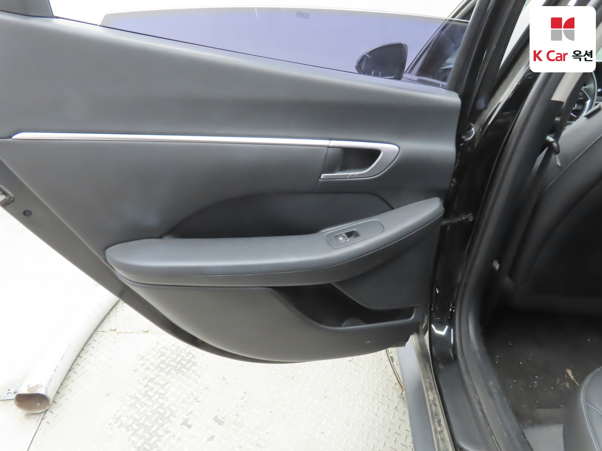 Hyundai Sonata 2020 - Image 21