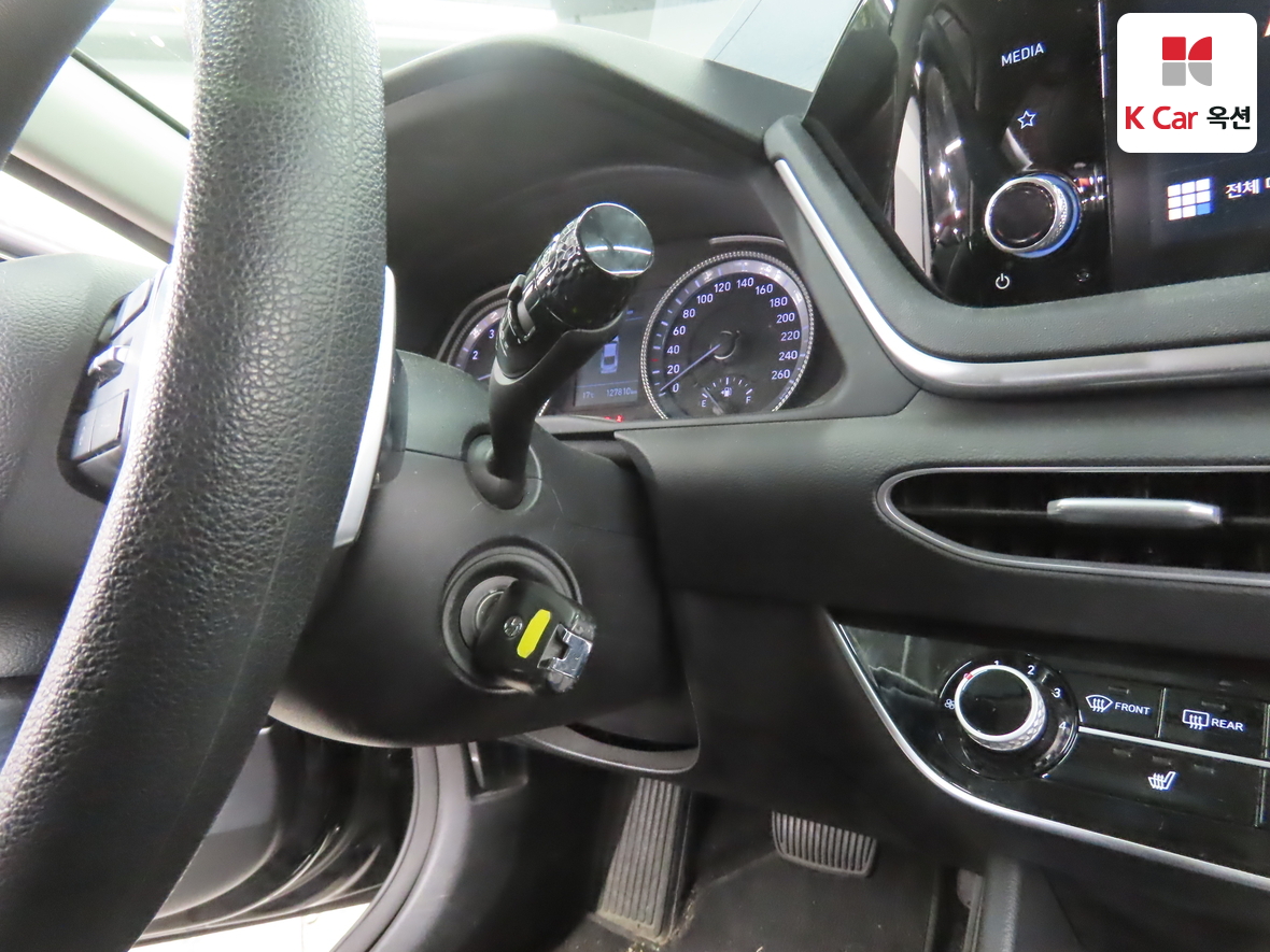 Hyundai Sonata 2020 - Image 11