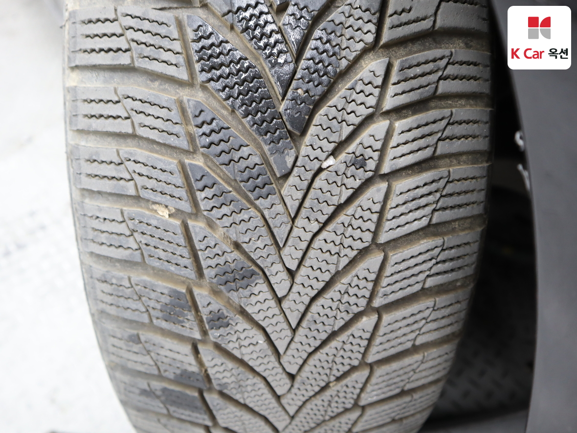 جينيسيس G80 2022 - صورة 35