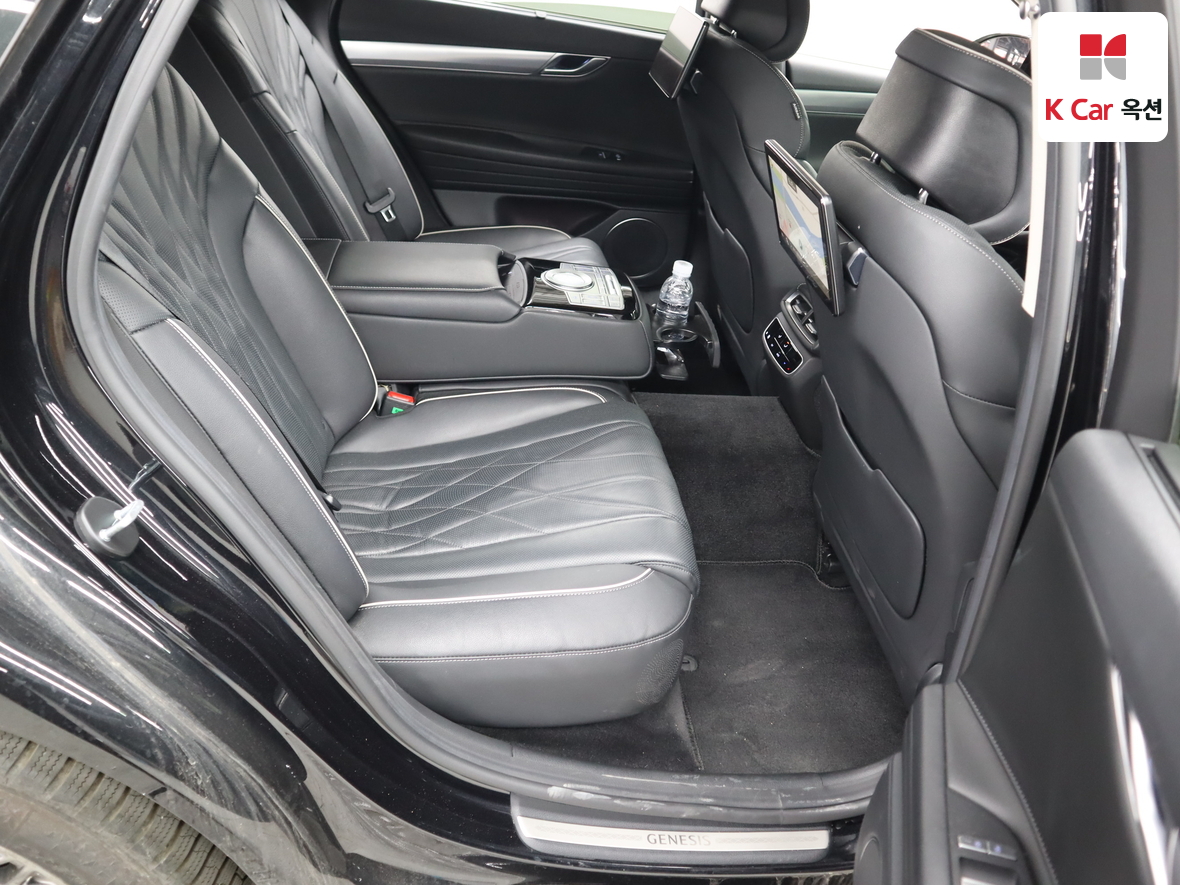 جينيسيس G80 2022 - صورة 31