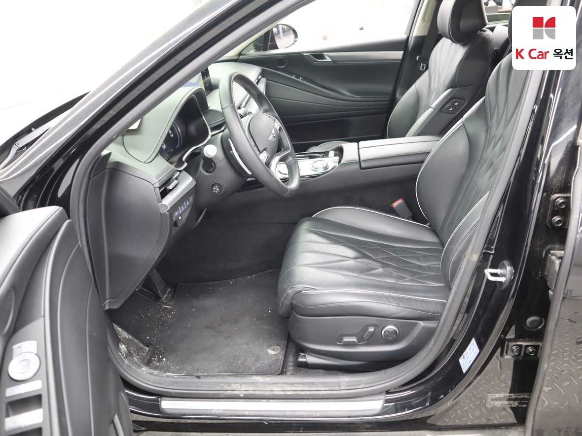 جينيسيس G80 2022 - صورة 18