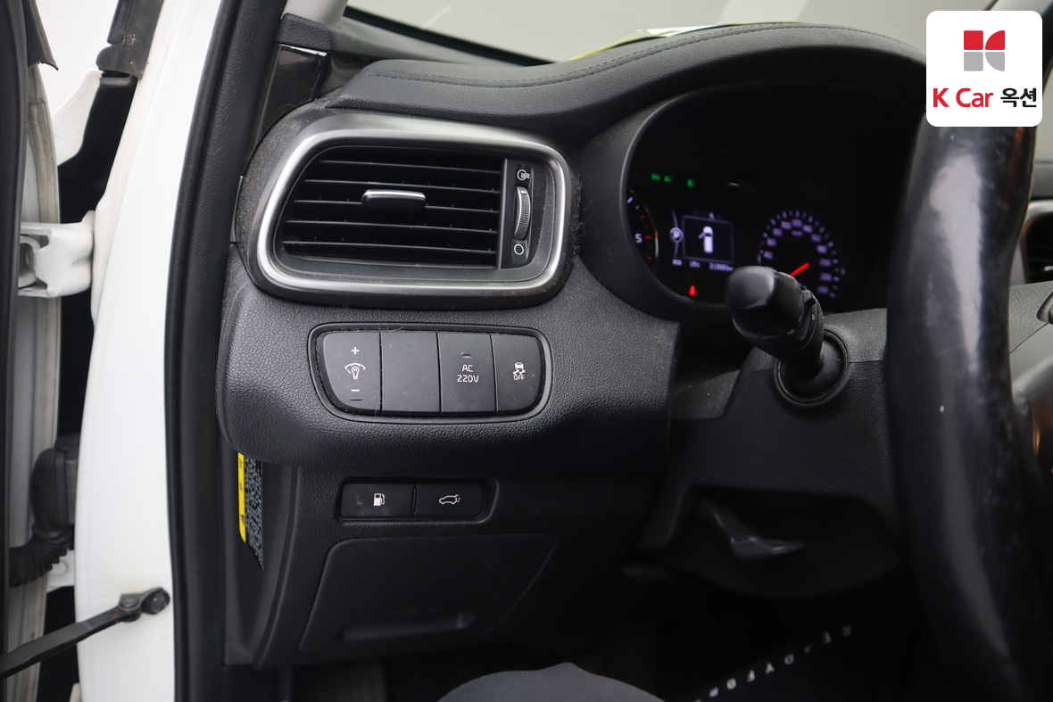 Kia Sorento - 9
