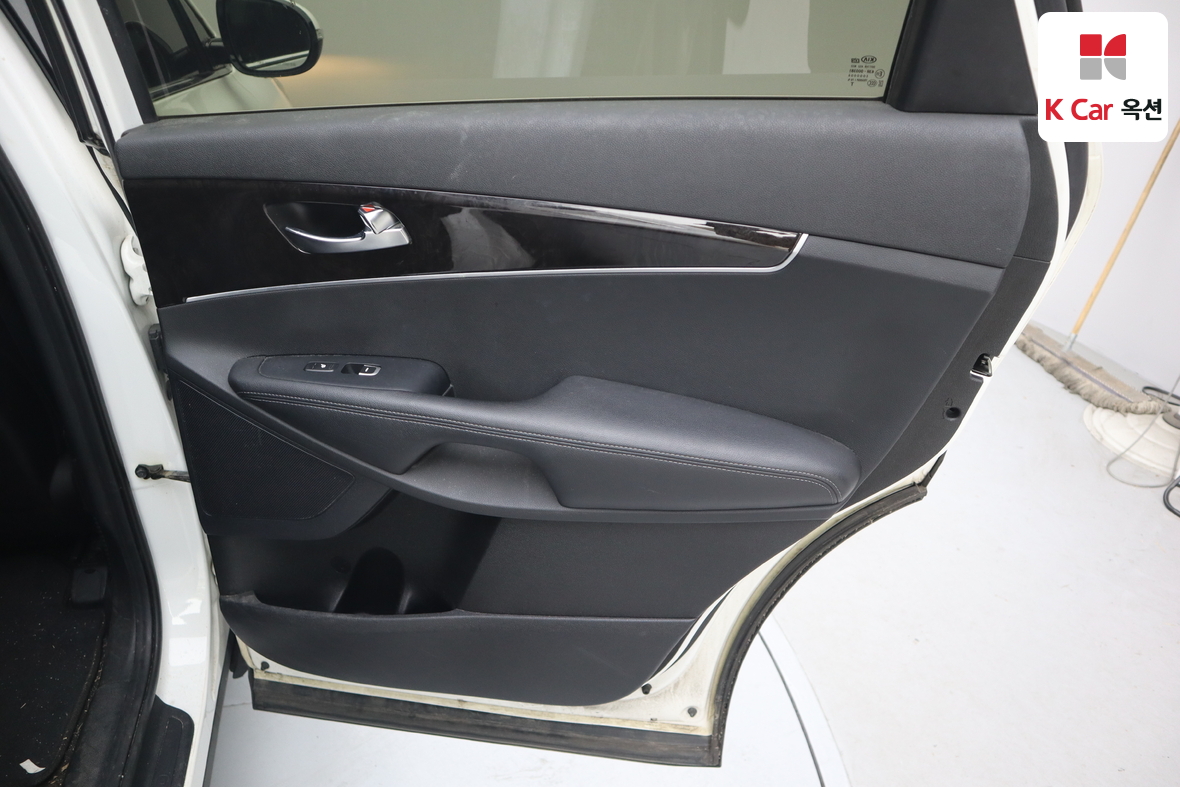 Kia Sorento - 28