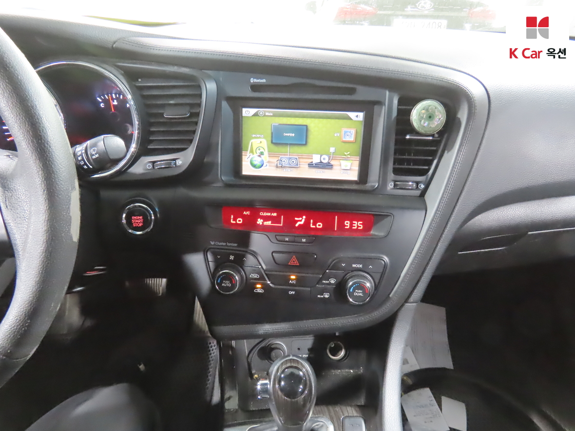 Kia K5 2011 - Image 6