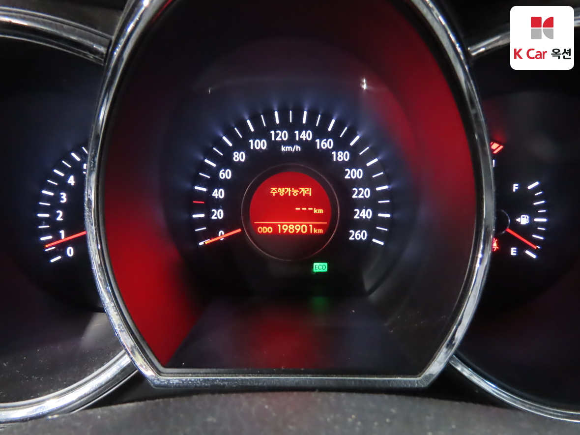 Kia K5 2011 - Image 5