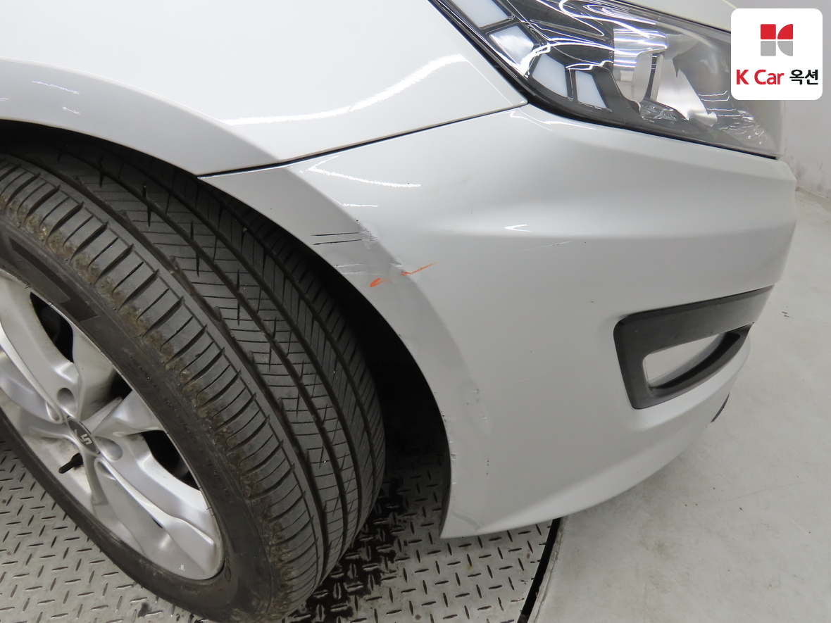 Kia K5 2011 - Image 34