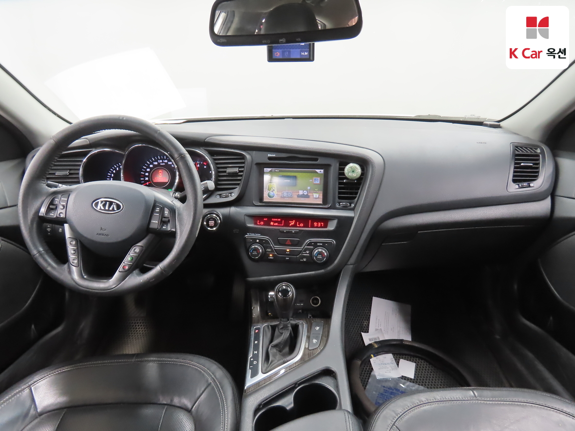 Kia K5 2011 - Image 3