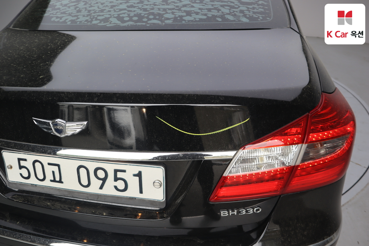 Hyundai Genesis - 44