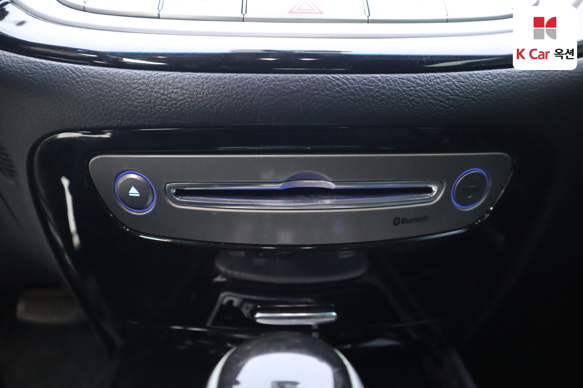 Hyundai Genesis - 15