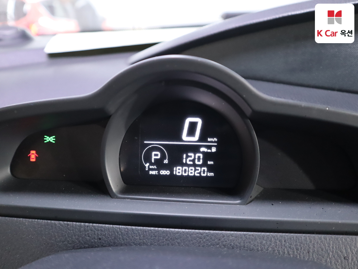 KG Mobility Korando Turismo - 5