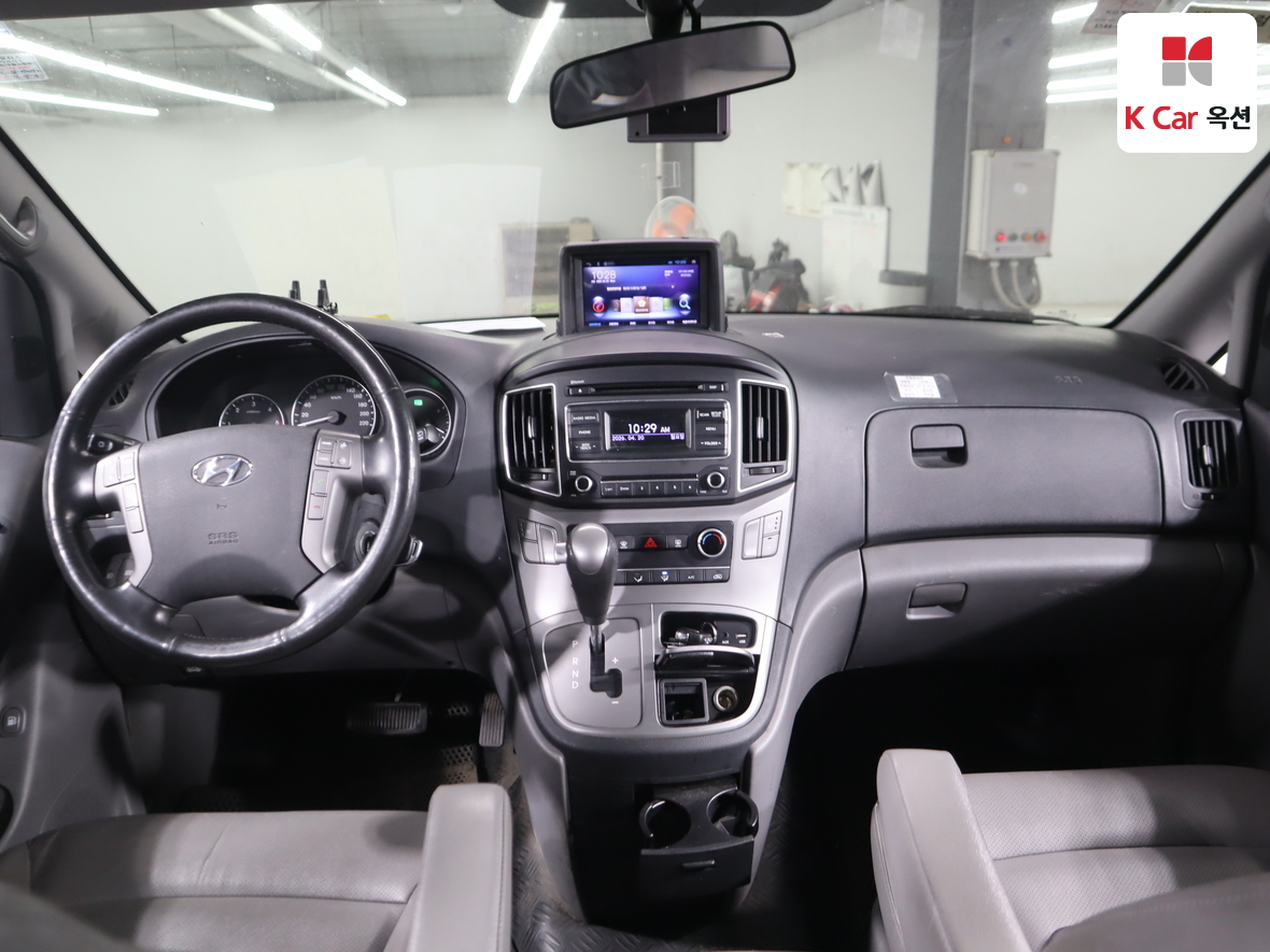 현대자동차 그랜드 스타렉스 2018 - 이미지 3
