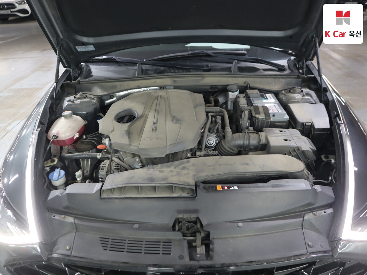 Hyundai Sonata 2022 - Image 33