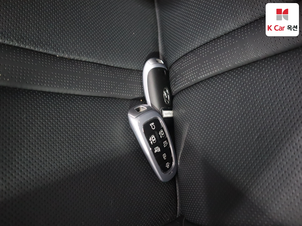 Hyundai Sonata 2022 - Image 18