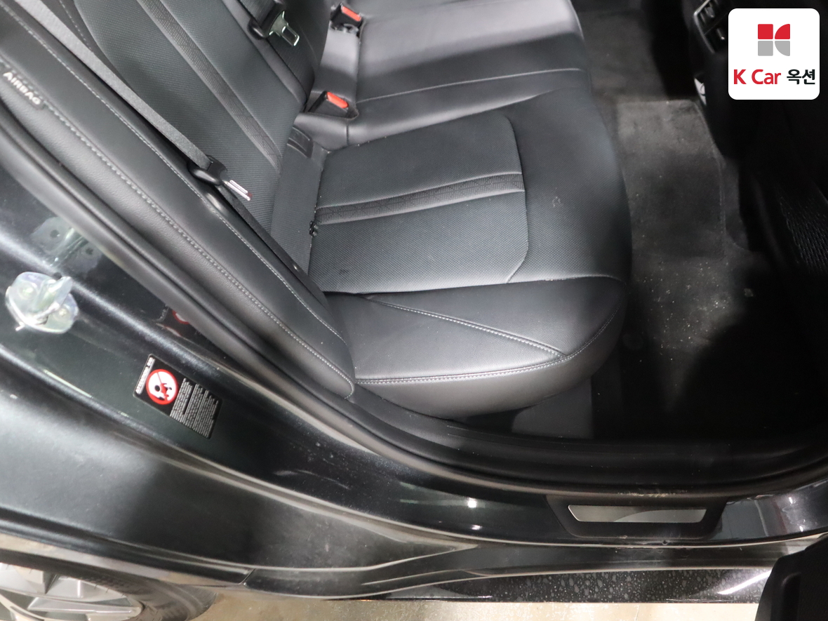 Hyundai Sonata 2022 - Image 28