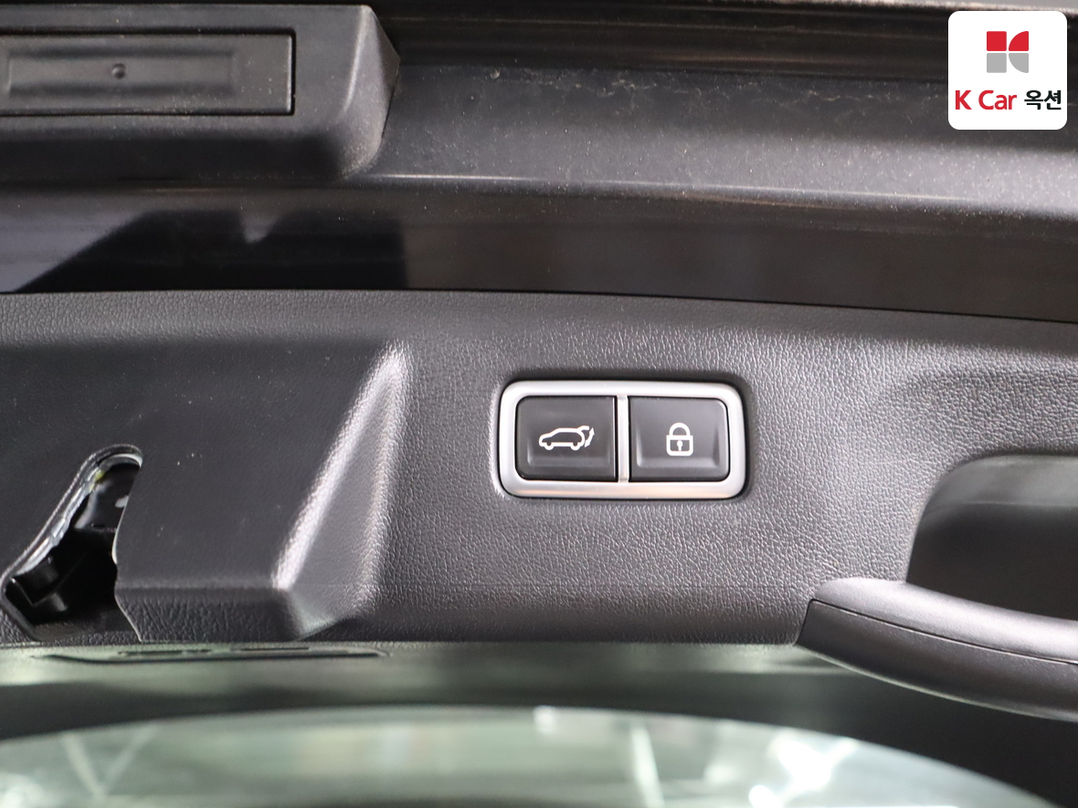 كيا سورينتو 2023 - صورة 25