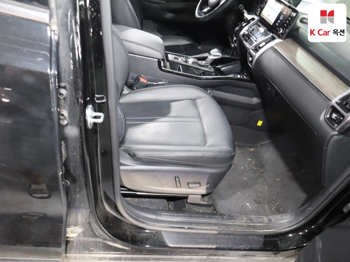 كيا سورينتو 2023 - صورة 29