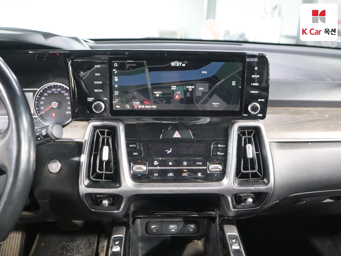 كيا سورينتو 2021 - صورة 6