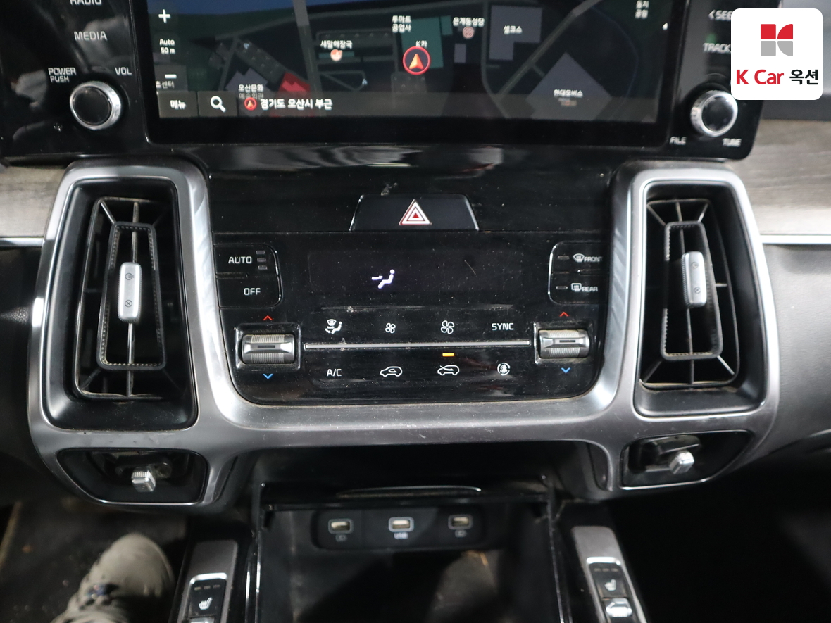 كيا سورينتو 2021 - صورة 16