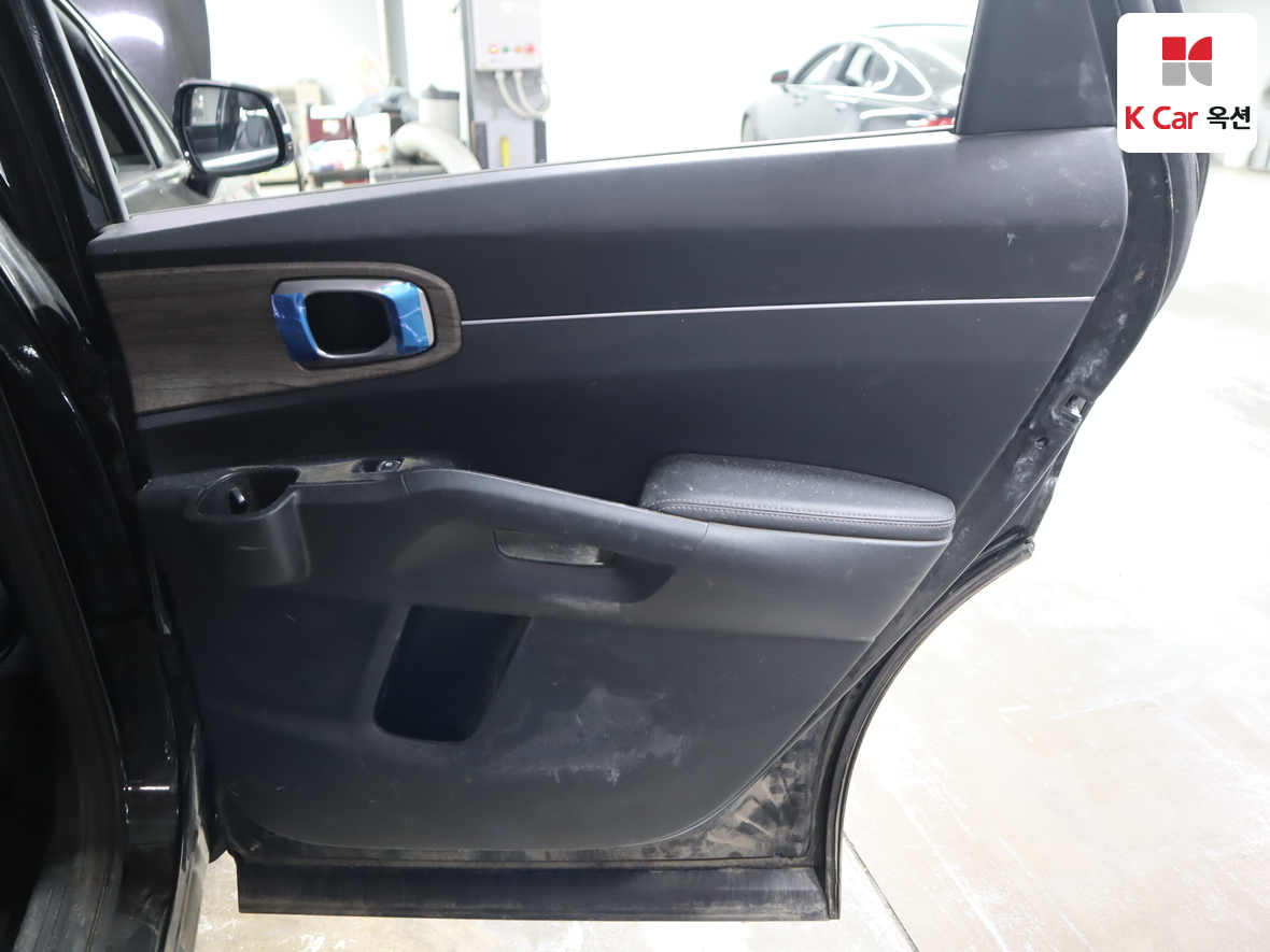 كيا سورينتو 2021 - صورة 28