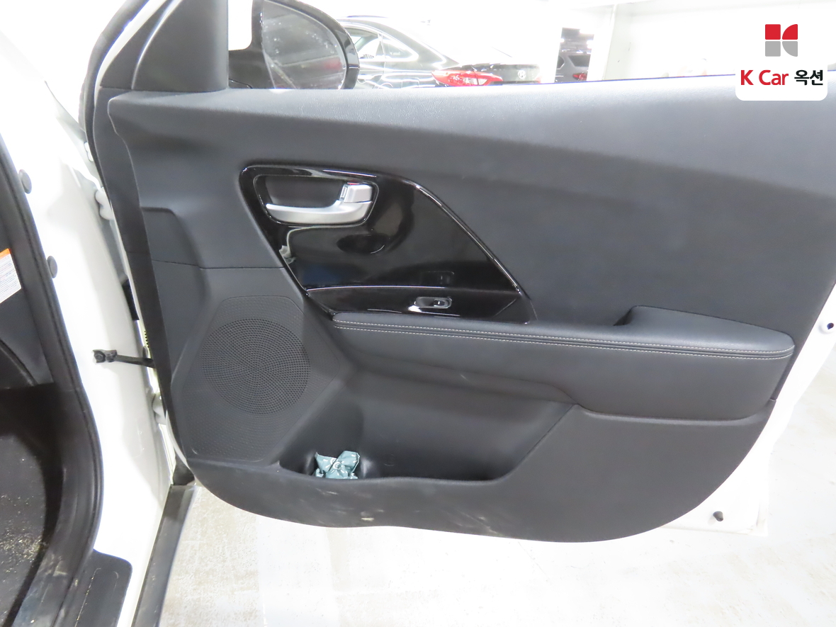 Kia Niro 2021 - Image 28