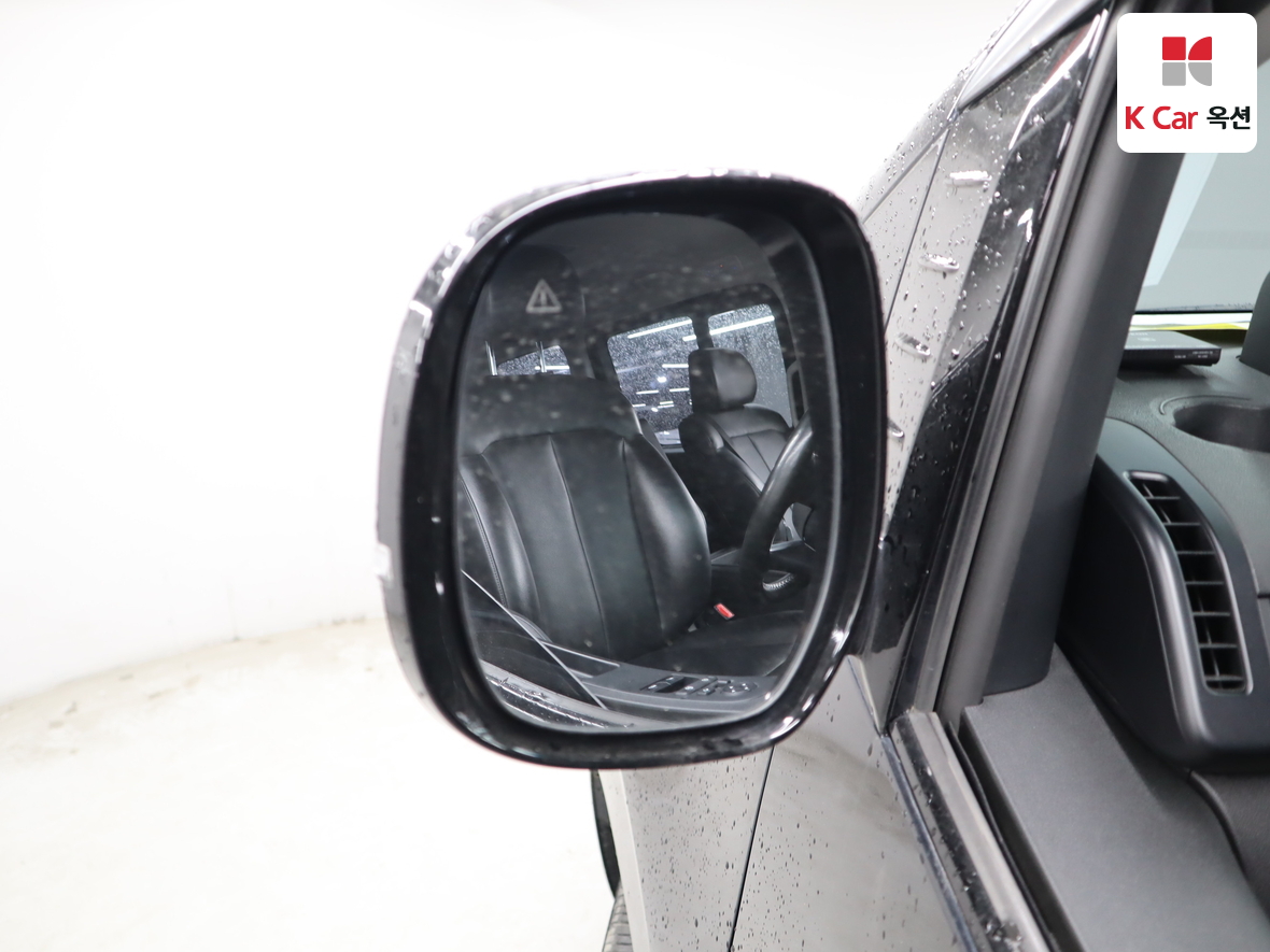 Hyundai Staria 2022 - Image 22