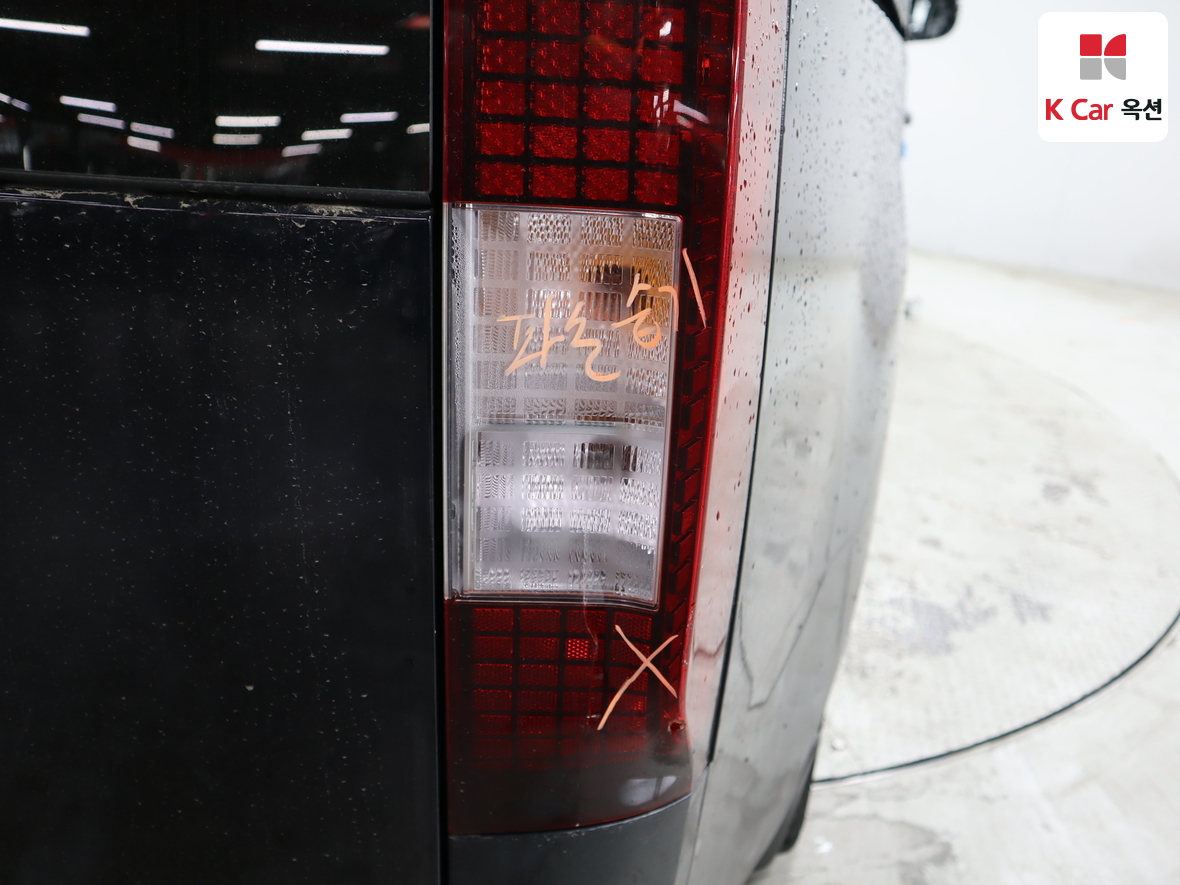 Hyundai Staria 2022 - Image 38