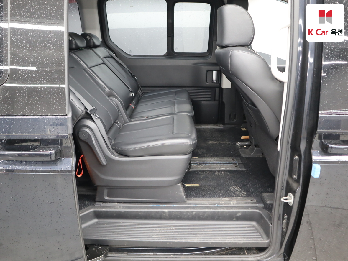 Hyundai Staria 2022 - Image 27