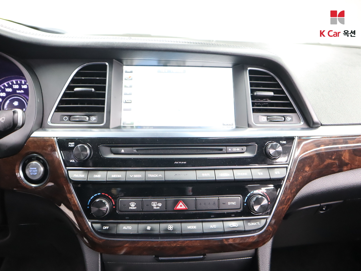 Hyundai Aslan 2015 - Image 6