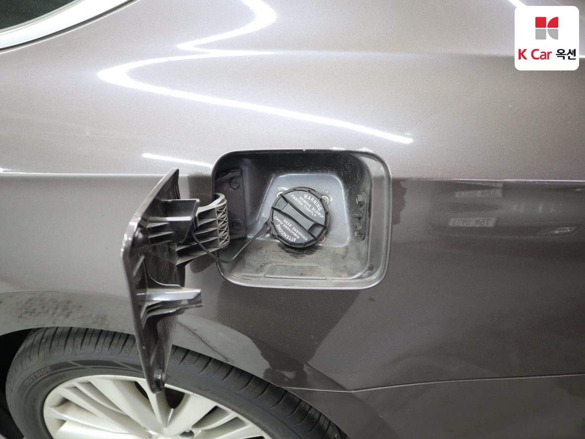 Hyundai Aslan 2015 - Image 25